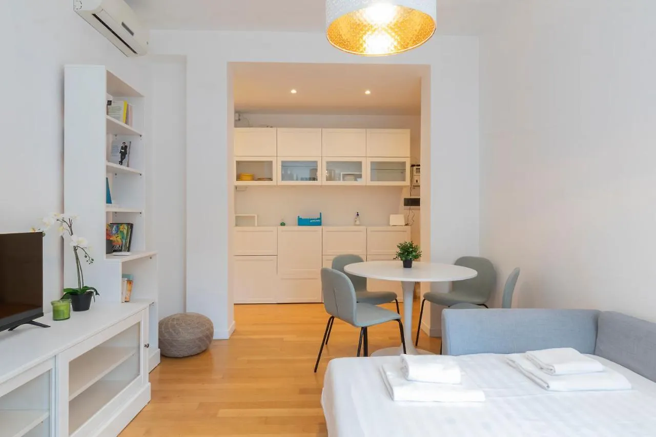 Ihost Luxury Flat - Tito Livio 29 Apartment Milan Italy